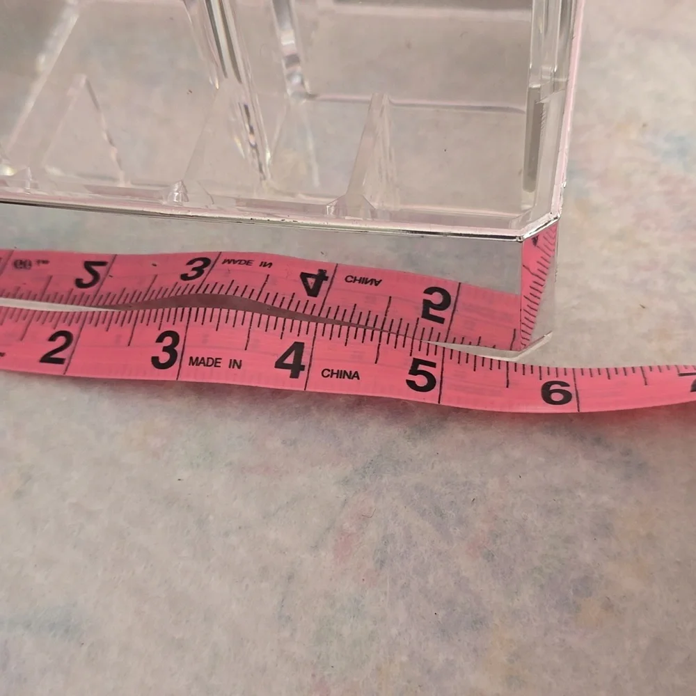 Clear Acrylic‎ Makeup Organizer